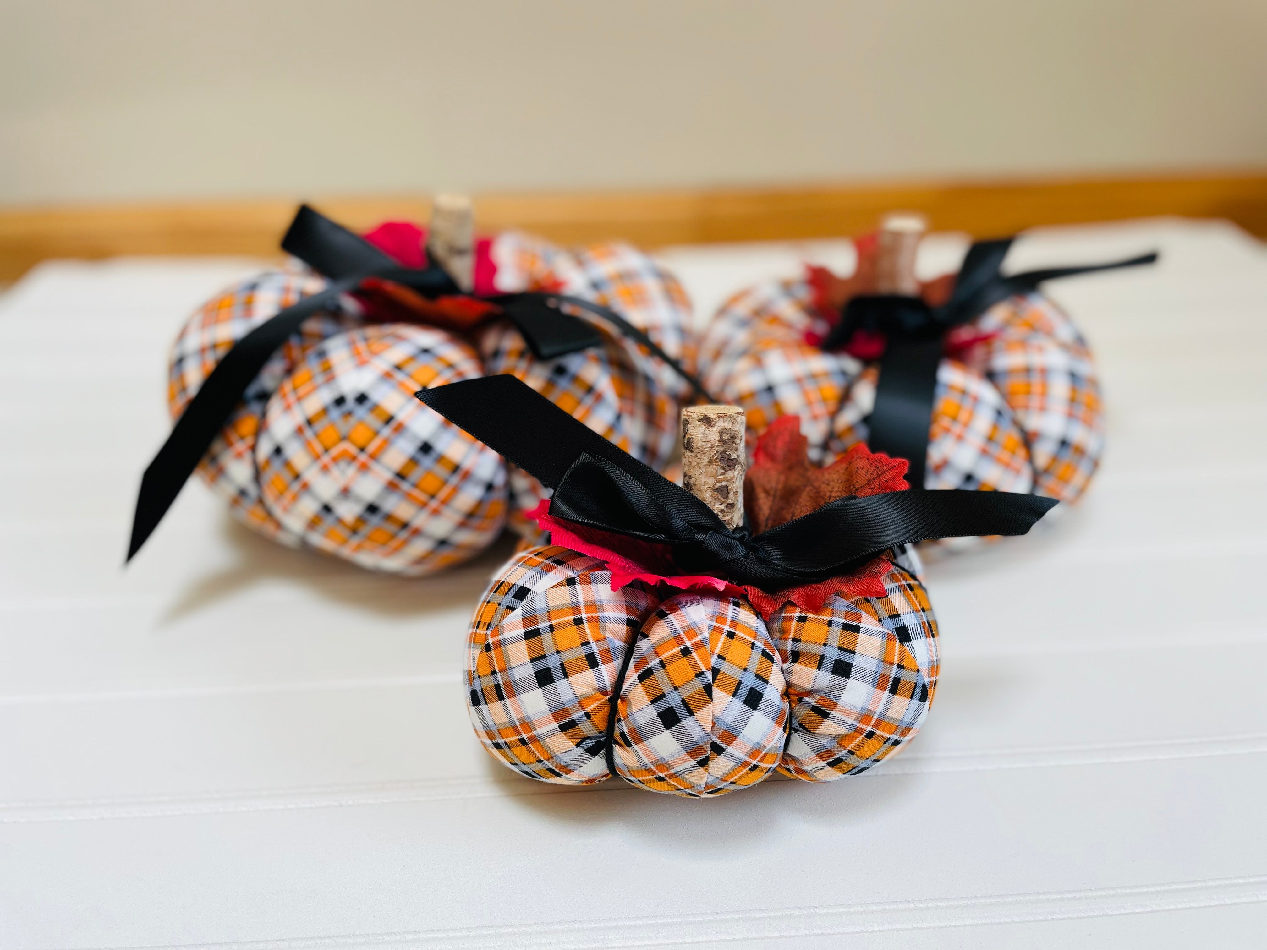 Handmade Fall Decor & Apparel | Pumpkins, Sweatshirts & Towels – Sewing ...