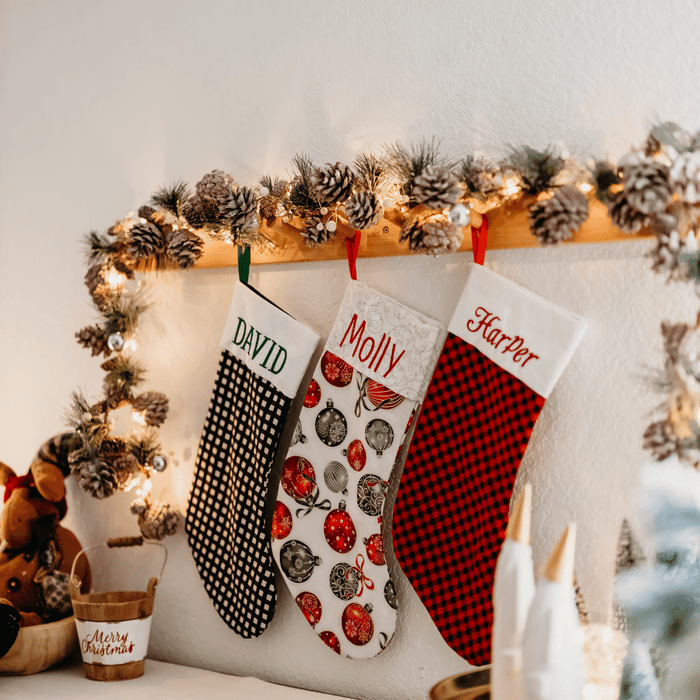 





These Christmas stockings are the perfect addition to your holiday decor. Made from high-quality quilting cotton, they are both durable and stylish. The option