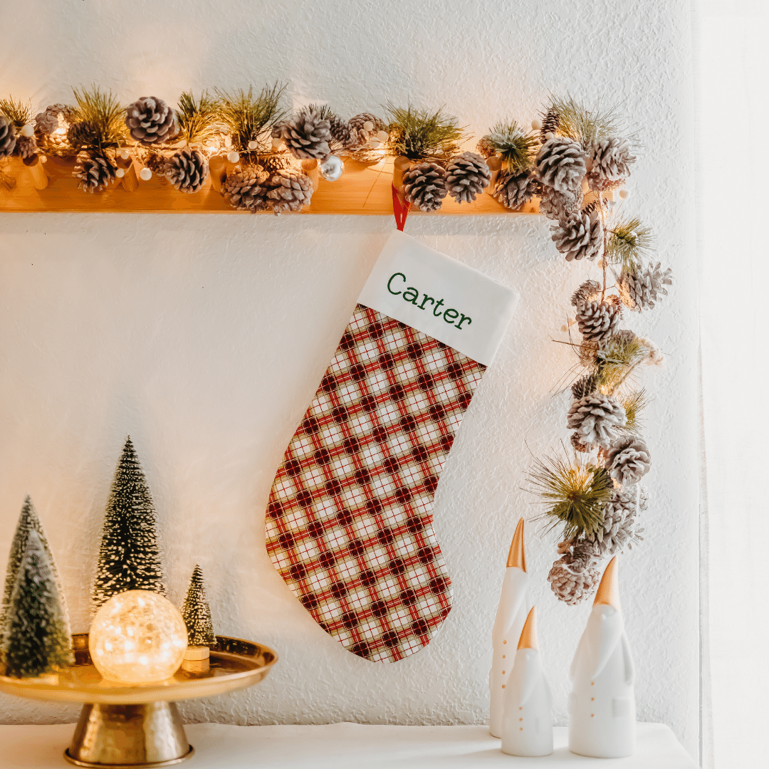 





These Christmas stockings are the perfect addition to your holiday decor. Made from high-quality quilting cotton, they are both durable and stylish. The option