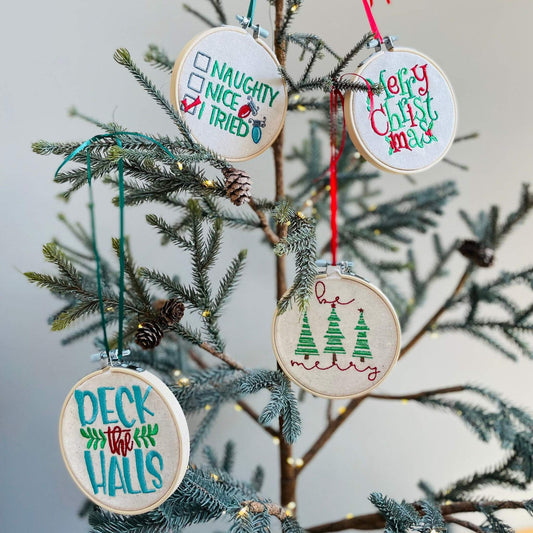 Christmas ornaments are the perfect gift for someone. This set contains 4 ornaments. These ornaments are machine embroidered. Feature a wooden embroidery hoop. You c