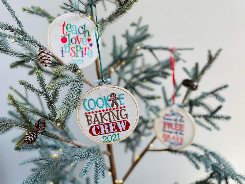 Christmas ornaments are the perfect gift for your favorite teacher. This ornament is machine embroidered. Features a wooden embroidery hoop. You can use this ornamen