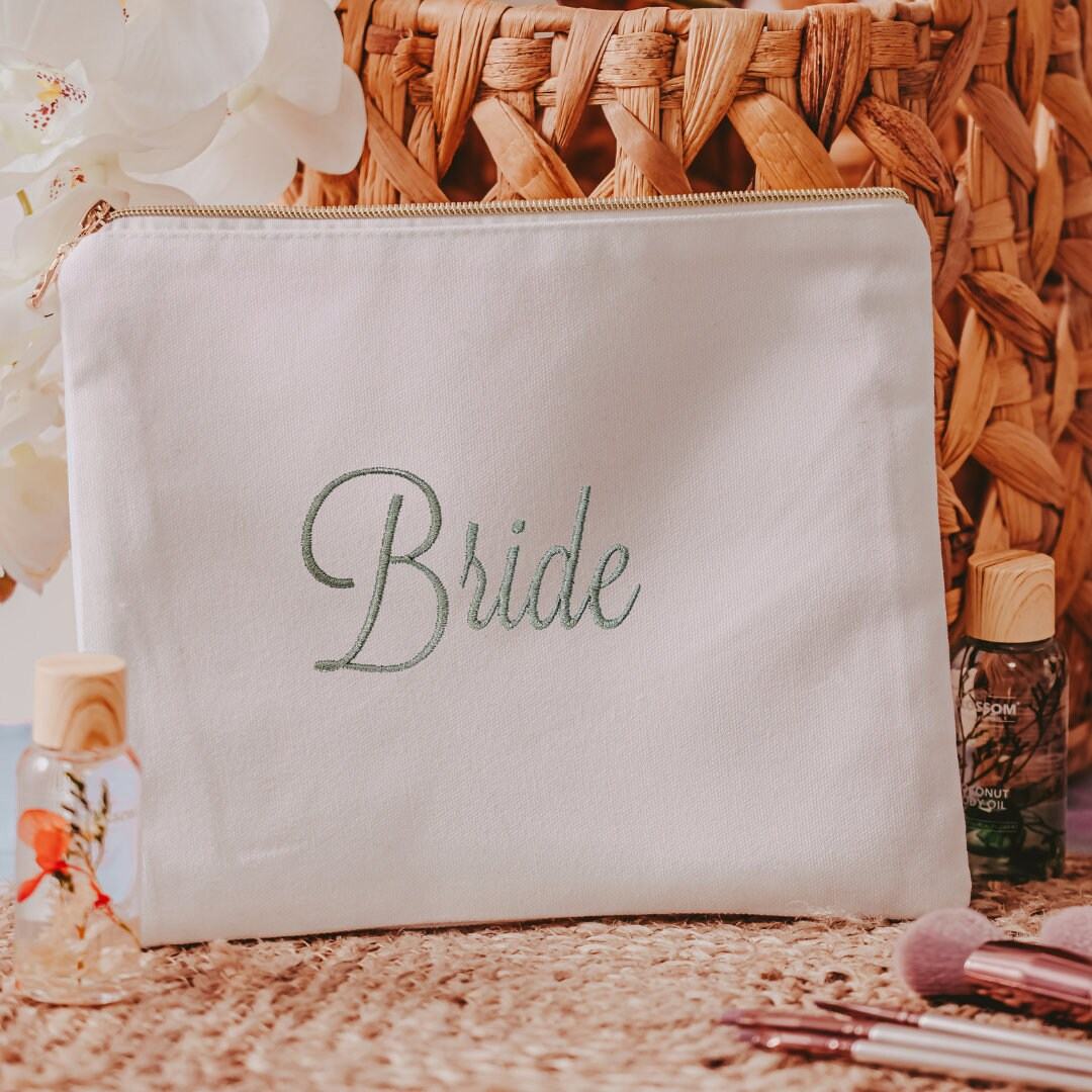 Bridal Makeup Bag, Personalized Bridal Party Gift, Embroidered Makeup Bag, Bridal Party Gifts, Bride Gift