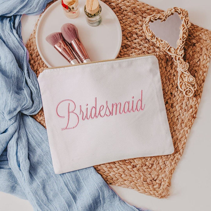 Introducing our beautifully crafted canvas cosmetic bag, perfect for any bridesmaid! The bag is made of sturdy canvas material, ensuring it will last through all the