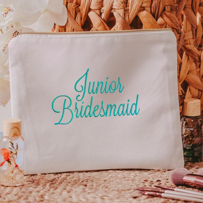 Introducing our beautifully crafted canvas cosmetic bag, perfect for any Jr Bridesmaid! The bag is made of sturdy canvas material, ensuring it will last through all 